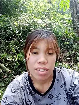 nhinhi-sexy on StripChat 