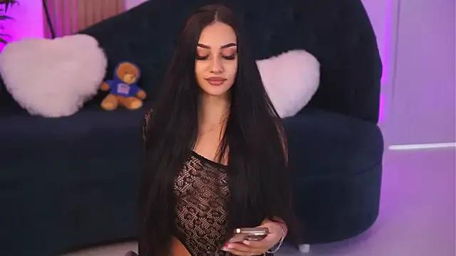 NinaSolenne — Warm my body.. prepare my pussy for more