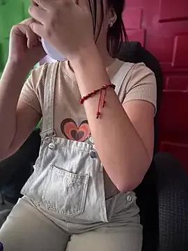 Queen__Love on StripChat 