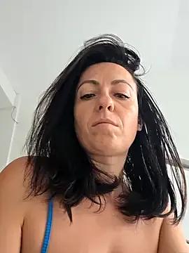 Risky_woman — SQUIRT FRONT NEIGHBOURS DOOR