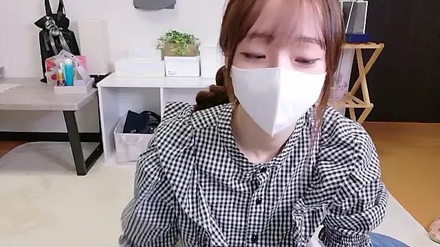 saku_sakura_ — Freechat on StripChat