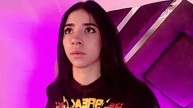 sara_lopee1 on StripChat 