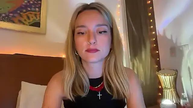 SirenaBelle — Come ON put your hand to use  for me