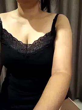 SL_Achi1990 — Five fingers in pussy