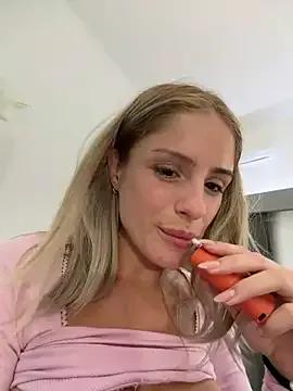 SophieVJ — Lick her tits+gift for last tipper