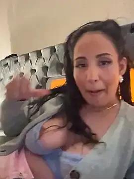Stella_dauergeil — Big big titts