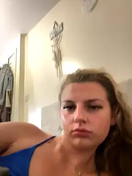 Summer21k on StripChat 