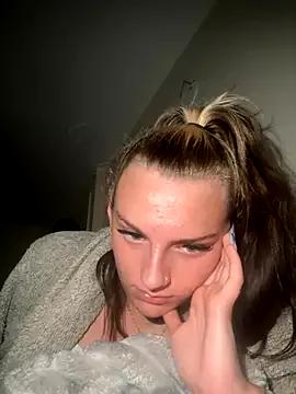 Summer21k on StripChat 