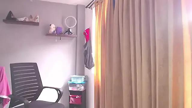 SusanLeroy on StripChat 