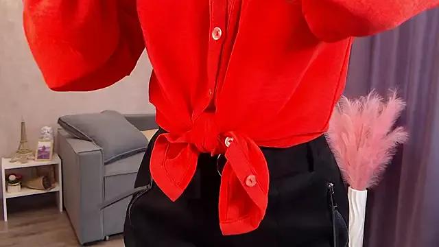 SusanMorado on StripChat 