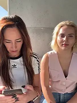 SweetAlegra_ on StripChat 