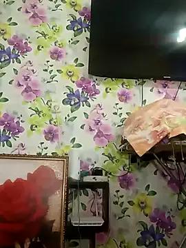 sweetbb15 on StripChat 