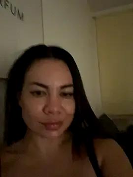 SweetMeiiii on StripChat 