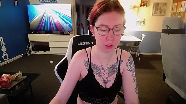 TattooedGirlDK on StripChat 