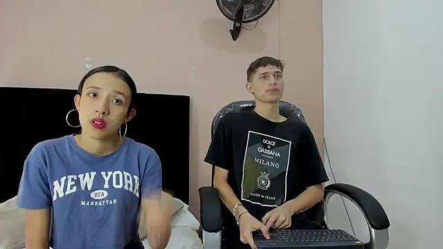 Taylor_and_exidt — SEXY Rock-paper-scissors 5 toks per play