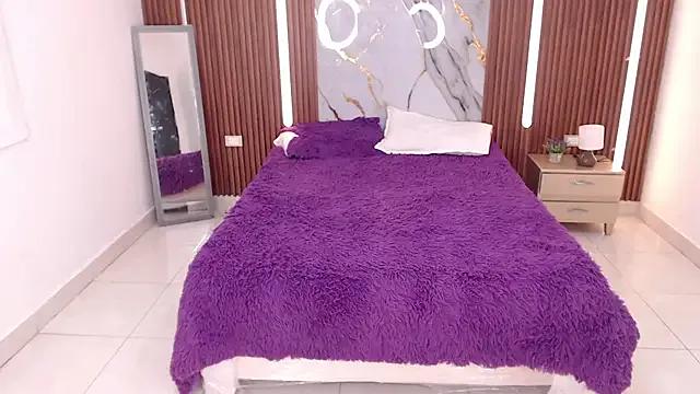 tiffy_loff on StripChat 