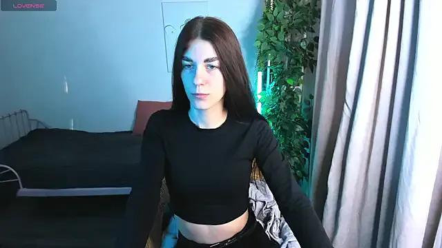 toooyour on StripChat 