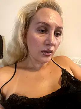 YourBlondee — Private on StripChat