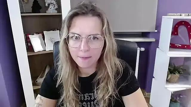 Zoey_Erotic — college's funt